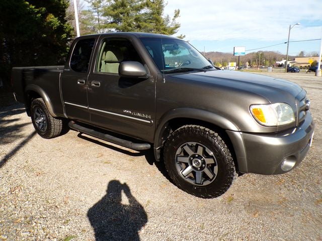 2003 Toyota Tundra Limited