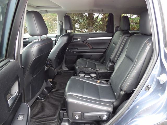 2016 Toyota Highlander XLE V6