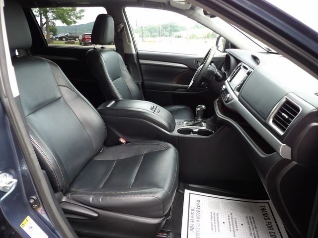2016 Toyota Highlander XLE V6
