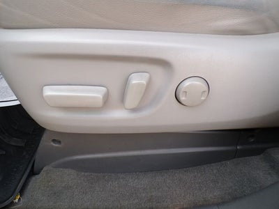 2017 Toyota Sienna XLE Premium 8 Passenger