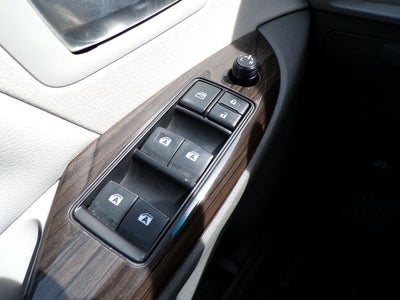 2017 Toyota Sienna XLE Premium 8 Passenger
