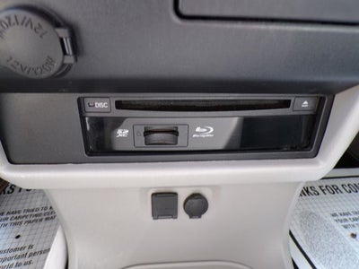 2017 Toyota Sienna XLE Premium 8 Passenger