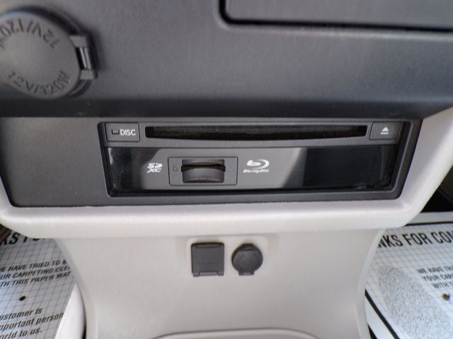 2017 Toyota Sienna XLE Premium 8 Passenger