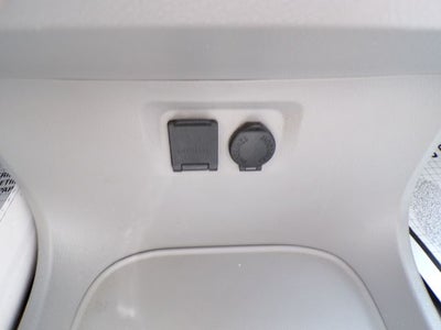 2017 Toyota Sienna XLE Premium 8 Passenger