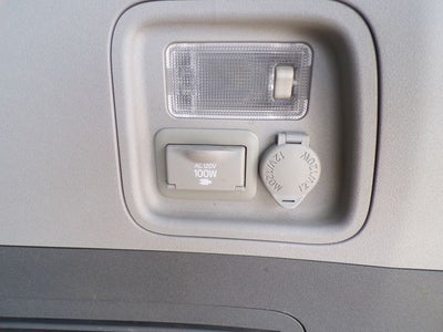 2017 Toyota Sienna XLE Premium 8 Passenger