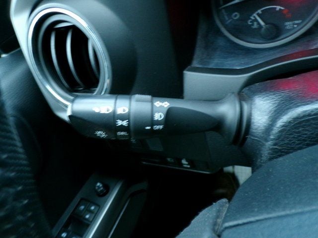 2020 Toyota Tacoma SR5 V6