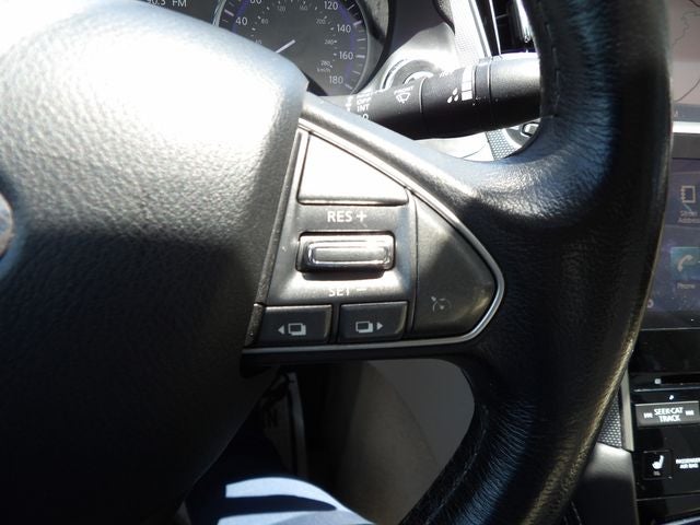 2015 INFINITI Q50 Premium