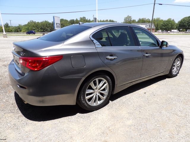 2015 INFINITI Q50 Premium