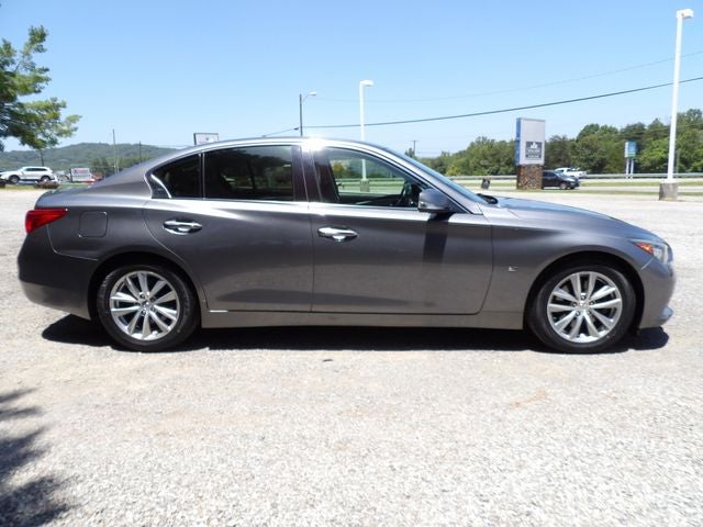 2015 INFINITI Q50 Premium