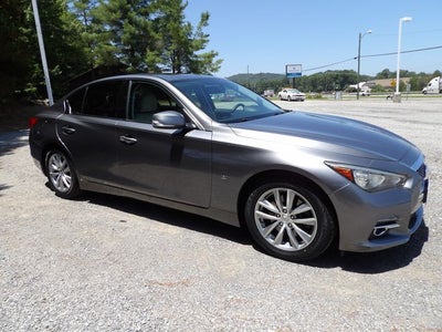 2015 INFINITI Q50 Premium