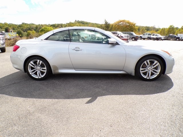 2010 INFINITI G37 Base