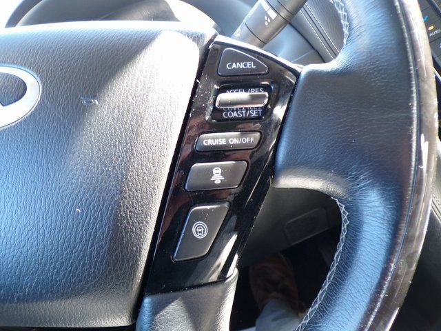 2021 INFINITI QX80 LUXE