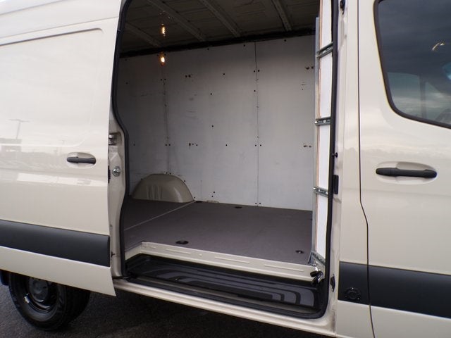 2024 Mercedes-Benz Sprinter 2500 Cargo 144 WB 4MATIC®