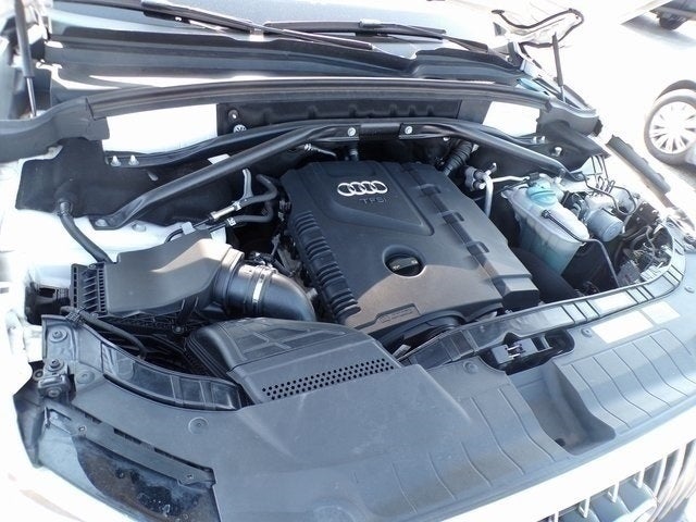 2015 Audi Q5 2.0T Premium Plus quattro