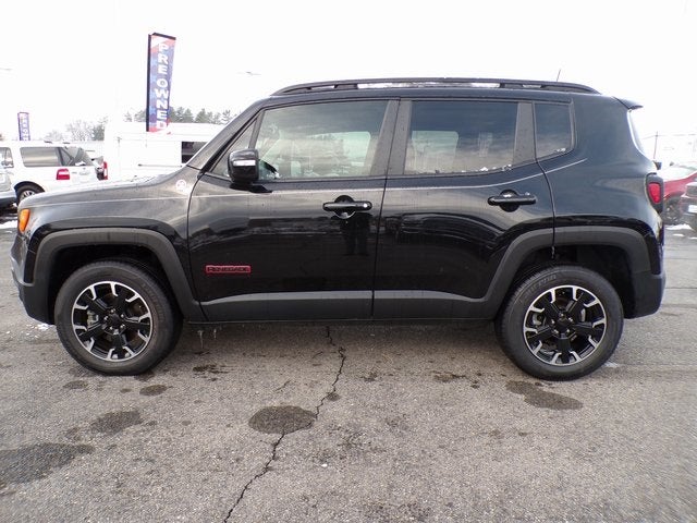 2023 Jeep Renegade Trailhawk