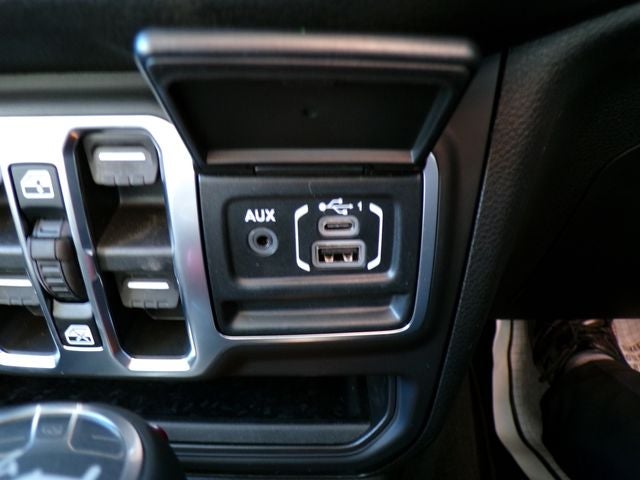 2026 Jeep Wrangler 4-Door Sport RHD 4x4