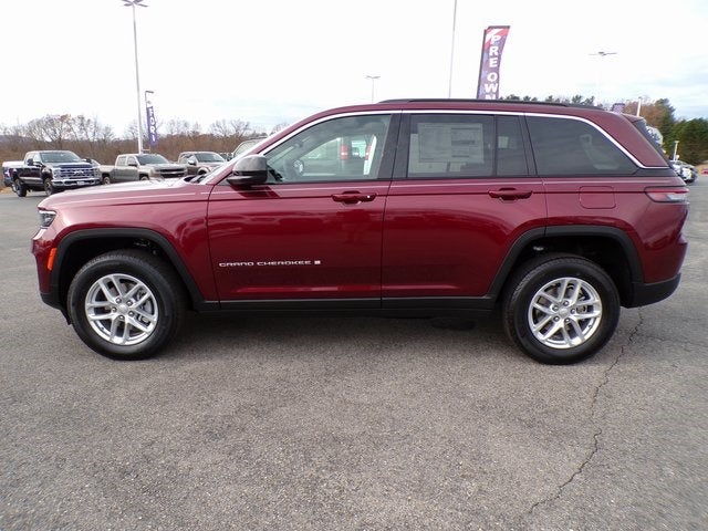 2025 Jeep Grand Cherokee GRAND CHEROKEE LAREDO X 4X4