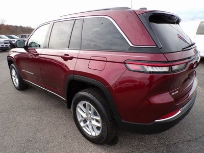 2025 Jeep Grand Cherokee GRAND CHEROKEE LAREDO X 4X4
