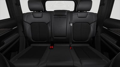 2027 Jeep Grand Cherokee GRAND CHEROKEE LAREDO ALTITUDE 4X4
