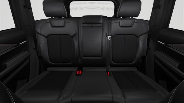 2027 Jeep Grand Cherokee GRAND CHEROKEE LAREDO ALTITUDE 4X4