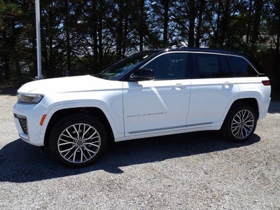 2026 Jeep Grand Cherokee GRAND CHEROKEE SUMMIT 4X4
