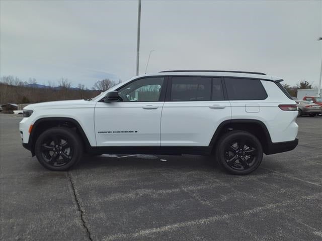 2025 Jeep Grand Cherokee GRAND CHEROKEE L ALTITUDE 4X4