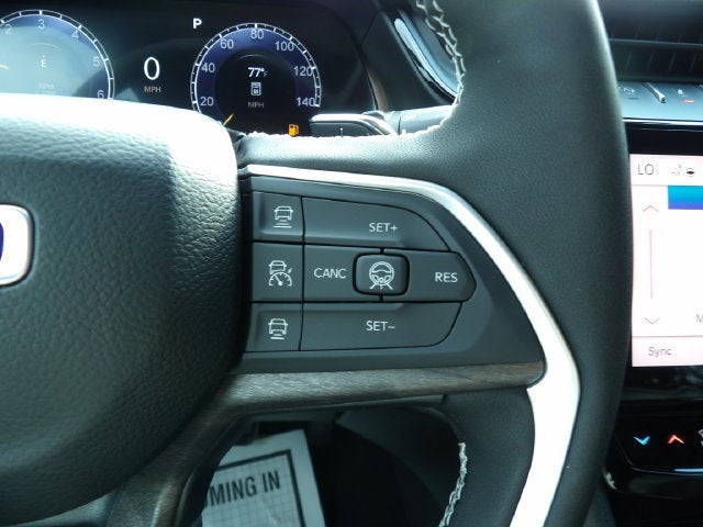 2027 Jeep Grand Cherokee GRAND CHEROKEE L LAREDO ALTITUDE 4X4