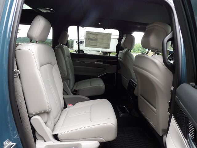 2026 Jeep Grand Wagoneer GRAND WAGONEER LIMITED RESERVE 4X4