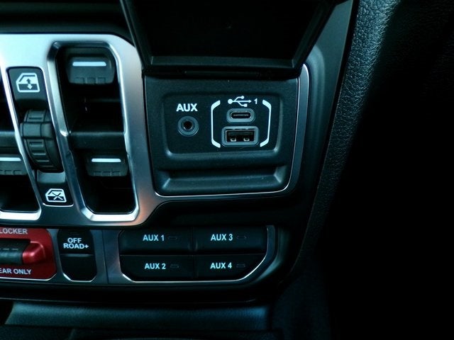 2025 Jeep Gladiator GLADIATOR MOJAVE 4X4