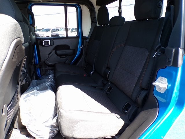 2025 Jeep Gladiator GLADIATOR MOJAVE 4X4