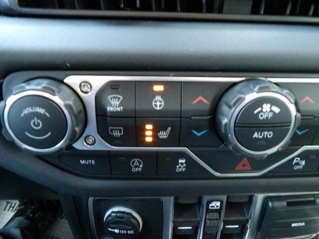 2026 Jeep Gladiator GLADIATOR MOJAVE 4X4