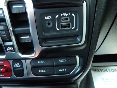 2026 Jeep Gladiator GLADIATOR MOJAVE 4X4