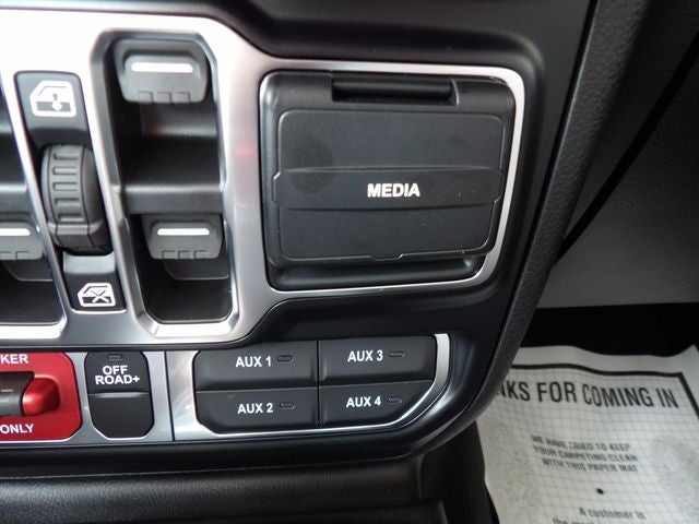 2026 Jeep Gladiator GLADIATOR MOJAVE 4X4