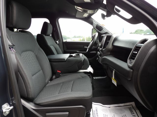 2026 RAM 1500 RAM 1500 WARLOCK CREW CAB 4X4 5'7' BOX