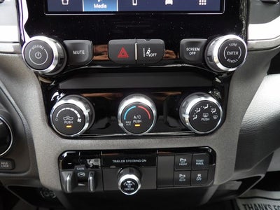 2026 RAM 1500 RAM 1500 WARLOCK CREW CAB 4X4 5'7' BOX