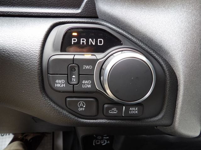 2026 RAM 1500 RAM 1500 WARLOCK CREW CAB 4X4 5'7' BOX