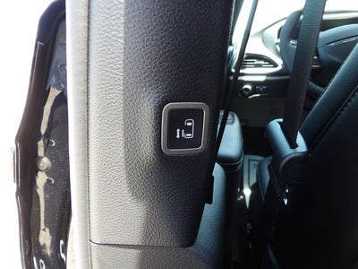 2027 Chrysler Pacifica PACIFICA SELECT