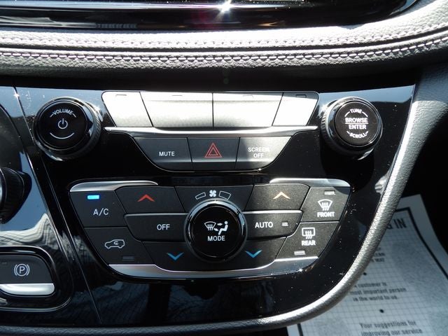 2027 Chrysler Pacifica PACIFICA SELECT