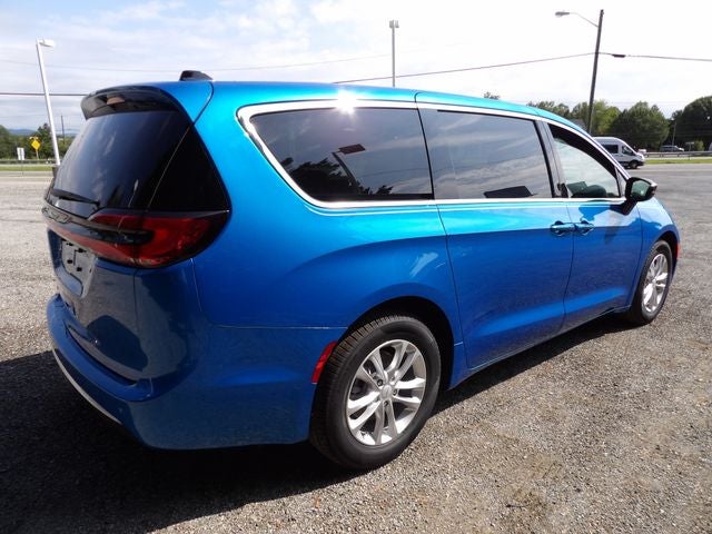 2027 Chrysler Pacifica PACIFICA SELECT