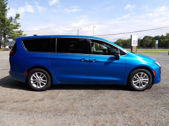 2027 Chrysler Pacifica PACIFICA SELECT