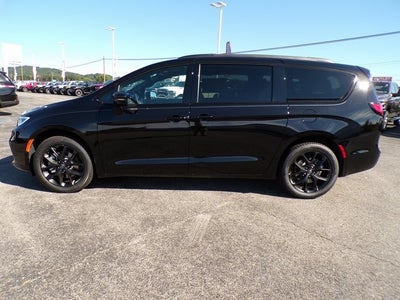 2026 Chrysler Pacifica PACIFICA LIMITED AWD