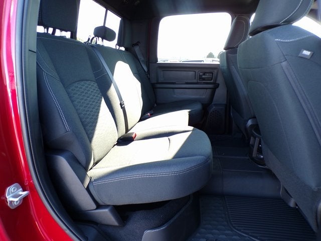 2026 RAM Ram 3500 RAM 3500 TRADESMAN CREW CAB 4X4 6'4' BOX