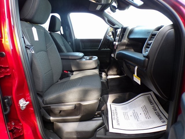 2026 RAM Ram 2500 RAM 2500 BLACK EXPRESS CREW CAB 4X4 6'4' BOX