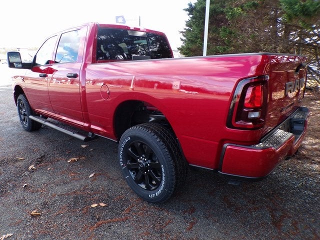 2026 RAM Ram 2500 RAM 2500 BLACK EXPRESS CREW CAB 4X4 6'4' BOX