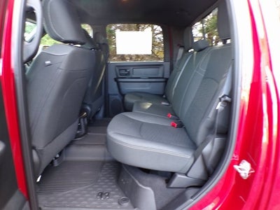 2026 RAM Ram 2500 RAM 2500 BLACK EXPRESS CREW CAB 4X4 6'4' BOX