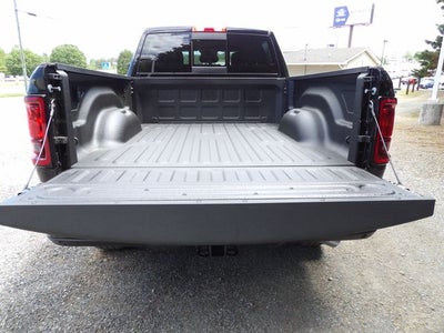 2026 RAM Ram 2500 RAM 2500 BLACK EXPRESS CREW CAB 4X4 6'4' BOX