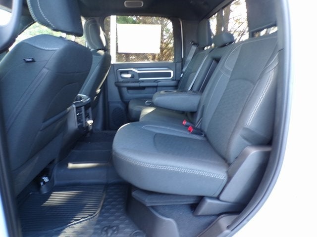 2026 RAM Ram 2500 RAM 2500 BLACK EXPRESS CREW CAB 4X4 6'4' BOX