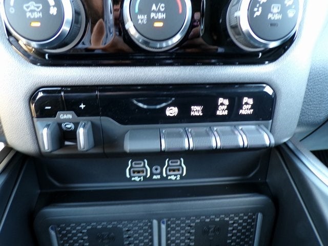 2025 RAM Ram 2500 RAM 2500 BIG HORN CREW CAB 4X4 6'4' BOX