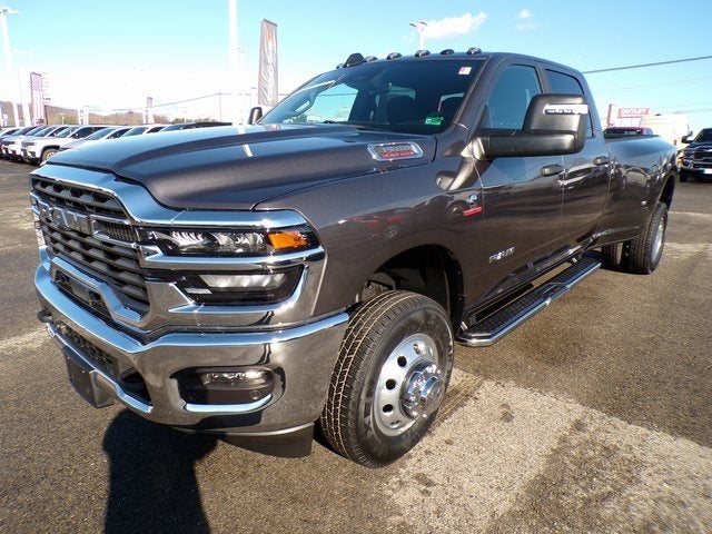 2026 RAM Ram 3500 RAM 3500 BIG HORN CREW CAB 4X4 8' BOX