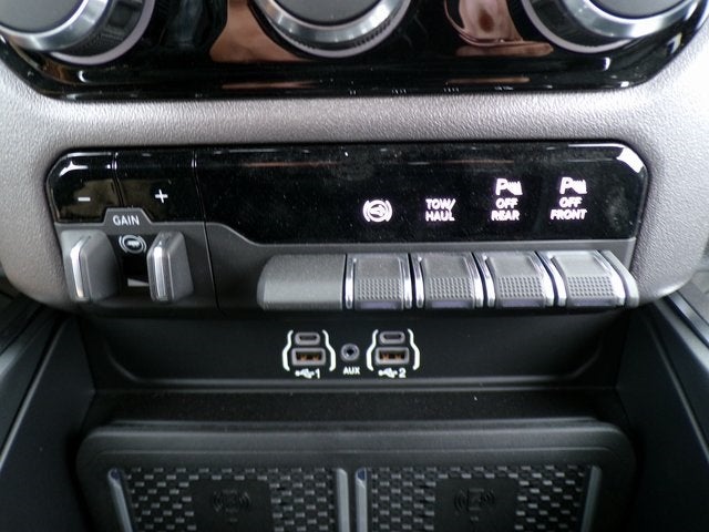 2026 RAM Ram 3500 RAM 3500 BIG HORN CREW CAB 4X4 8' BOX